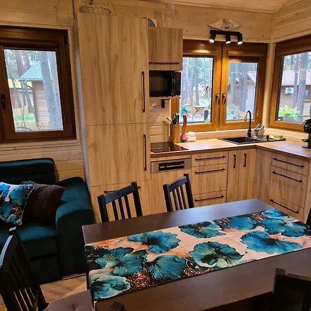 Dzik W Zagrodzie פארק נופש בורסק